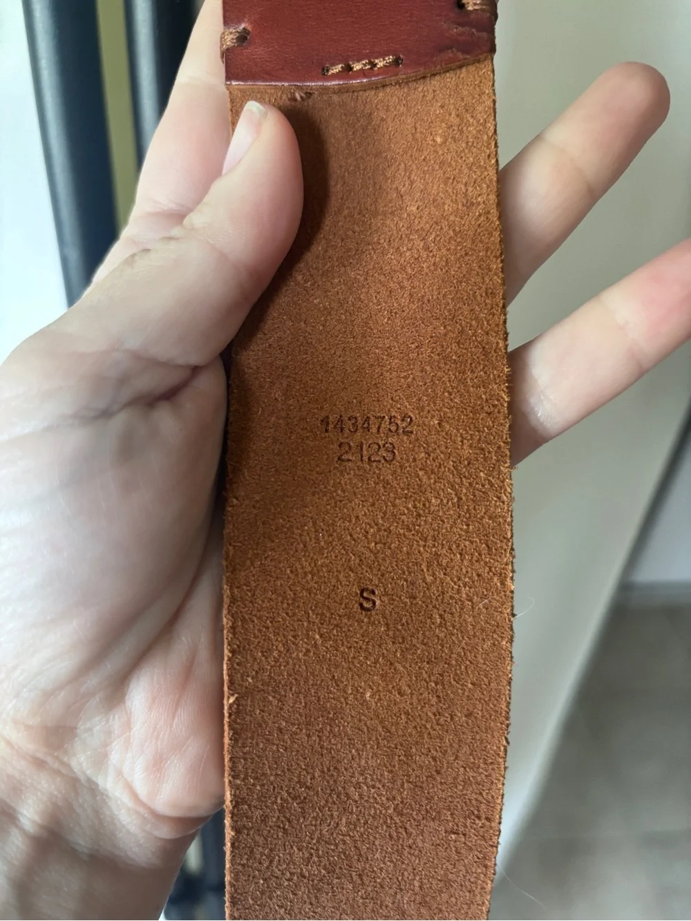 Ralph Lauren Women's Burgundy Brown Leather Belt with Brass Ring Buckle